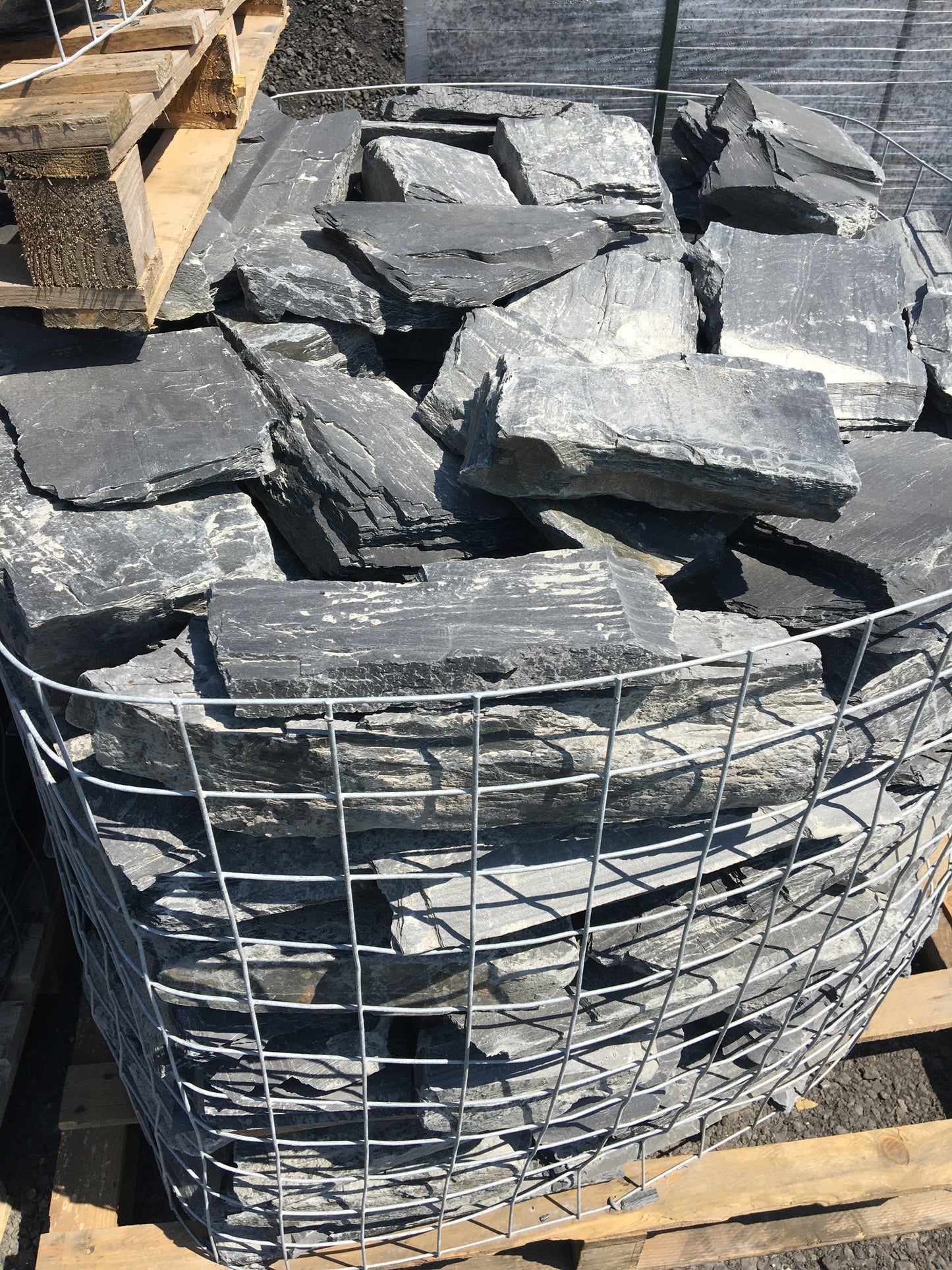 Donegal Premium Grade Black Natural Slate Building Stone Guillotened / Packed in Jumbo Bulk Bags / Free Delivery in Ireland