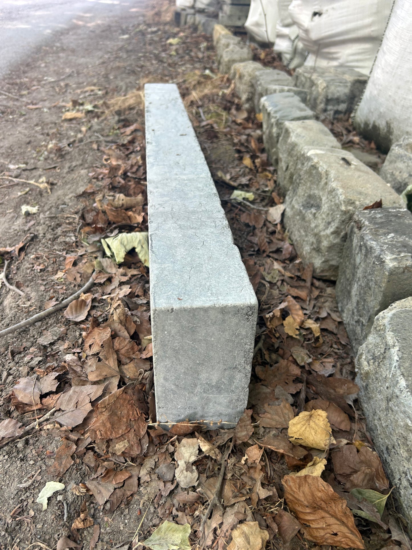 Belgian Blue Sawn 1m Limestone Driveway Kerbs x 10m on pallet / Free Delivery in Ireland