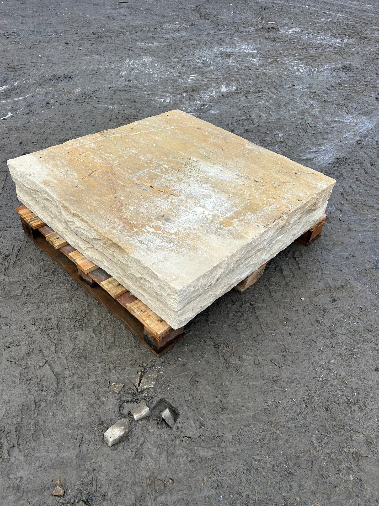 Tipperary Cream Sandstone Large 1000mm Pair of Flat Chiseled Pier Caps on pallet / free delivery Ireland
