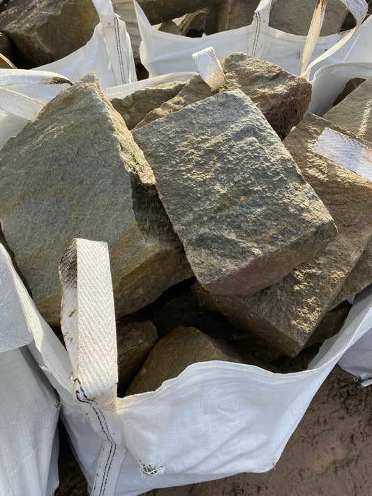 Large Stableyard Tipperary Brown Sandstone Cornerstones XL in Bulk Bag / Free Delivery in Ireland