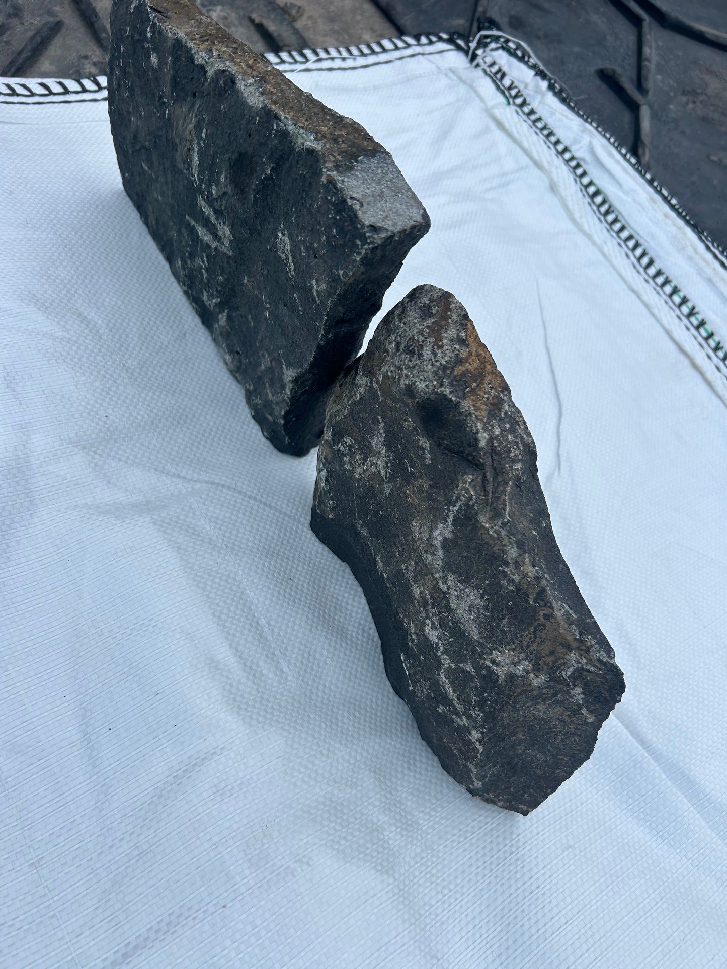 Saint James Gate Dublin Dark Basalt Natural Stone 30mm Cladding with Corners 10m2 or Linear Meters available on a pallet / Free Delivery in Ireland