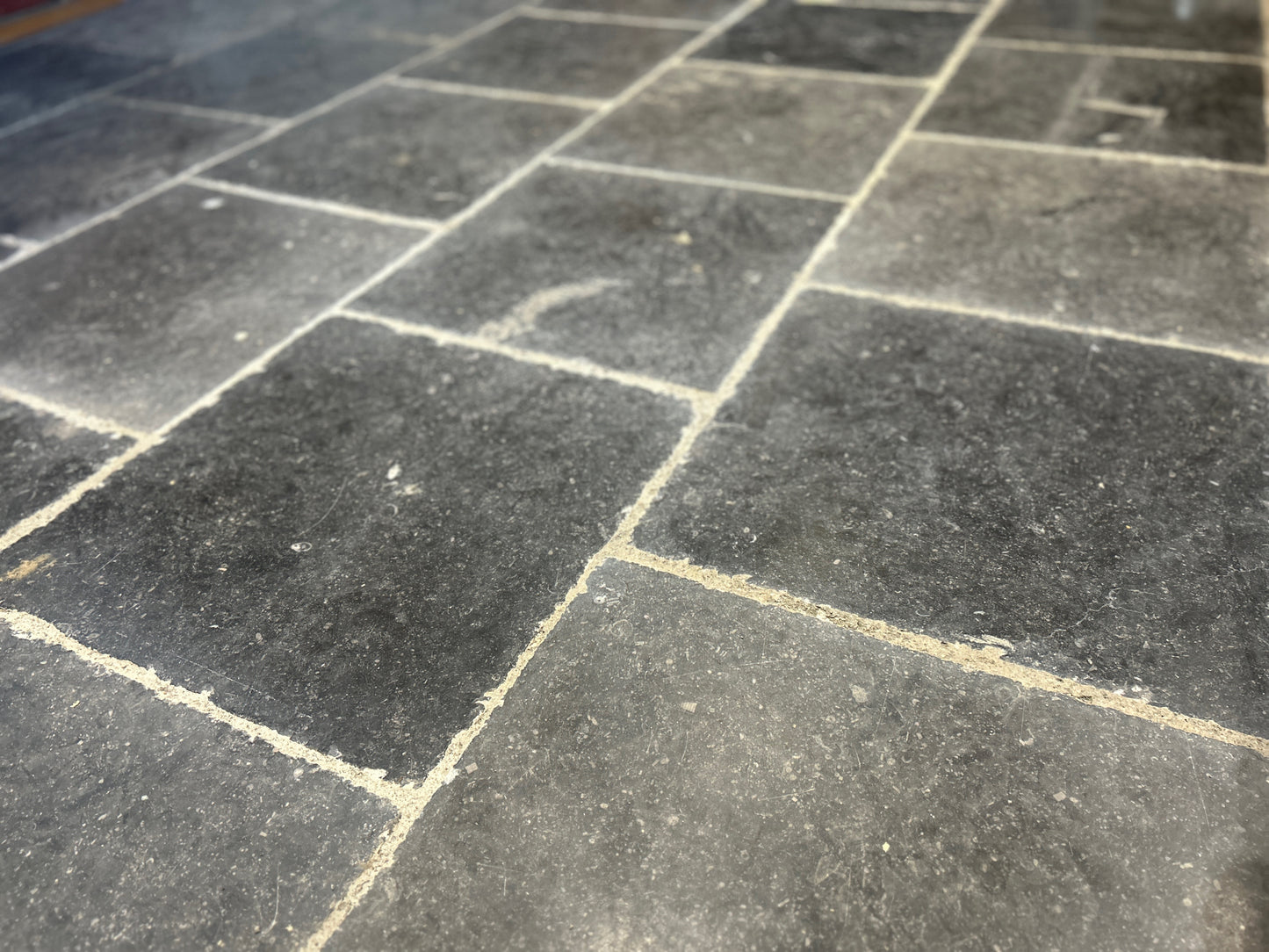 Old Salvage Reclaimed Brussels Blue Flagstones 20 inches x 20 inches x 1” x  100m2 Summer Deal !!! / Free Delivery in Ireland
