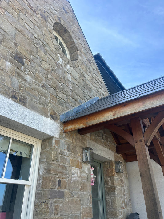 A Spring Offer on Tipperary Sandstone 30 bulk bag Artic load free delivery 35%off ( Building Stone )