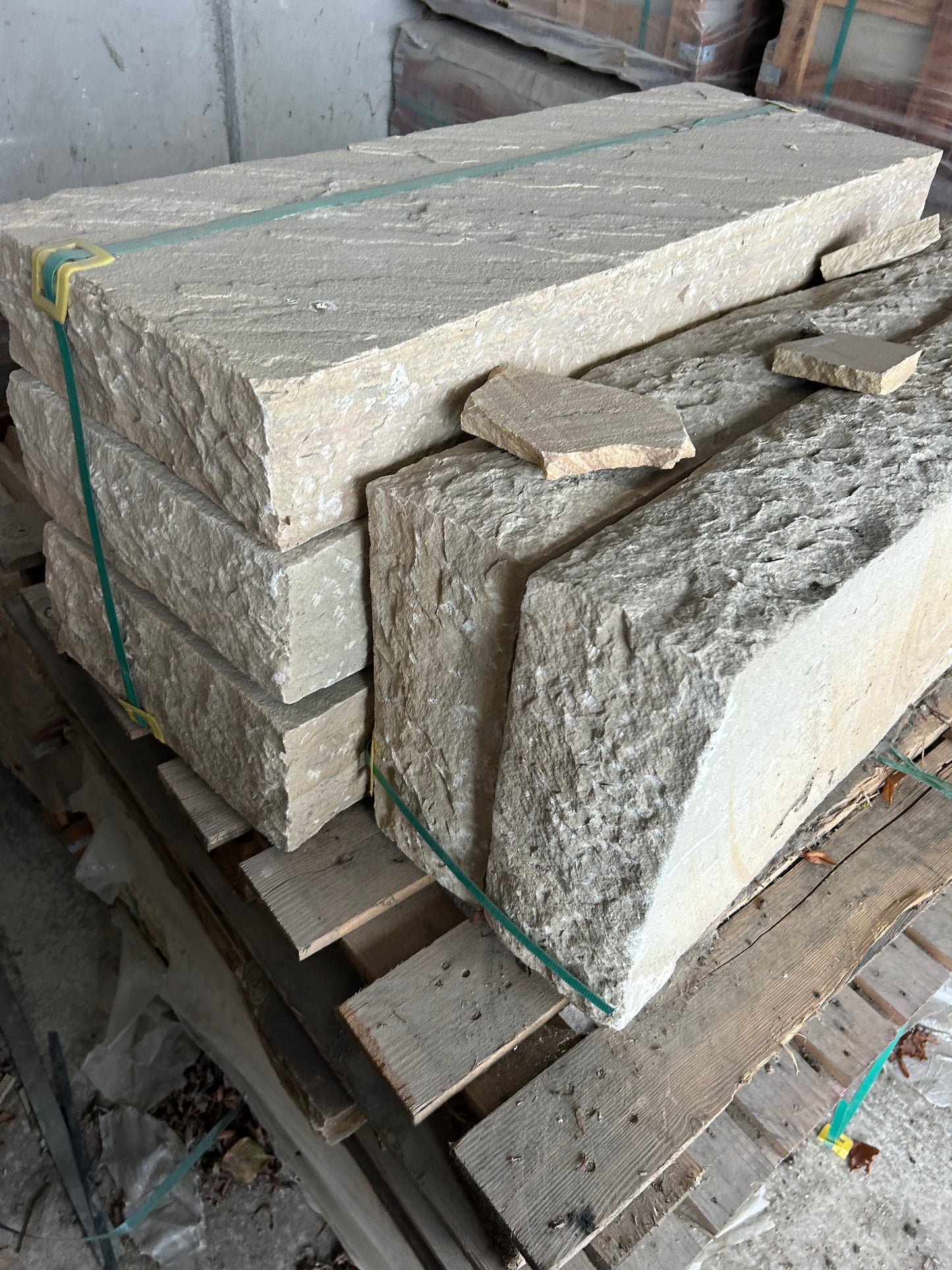 Tipperary Cream Sandstone Chiseled Steps 1000mm x 400mm x 150mm  x 4 steps on a pallet : Free Delivery in Ireland