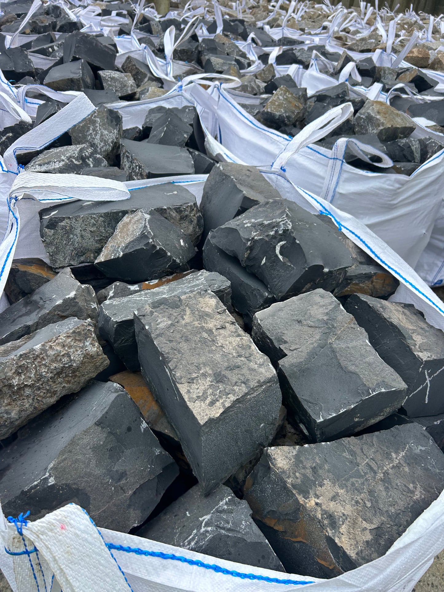 Saint James Gate Black Basalt Building Stone in Bulk Bag / Free Delivery in Ireland