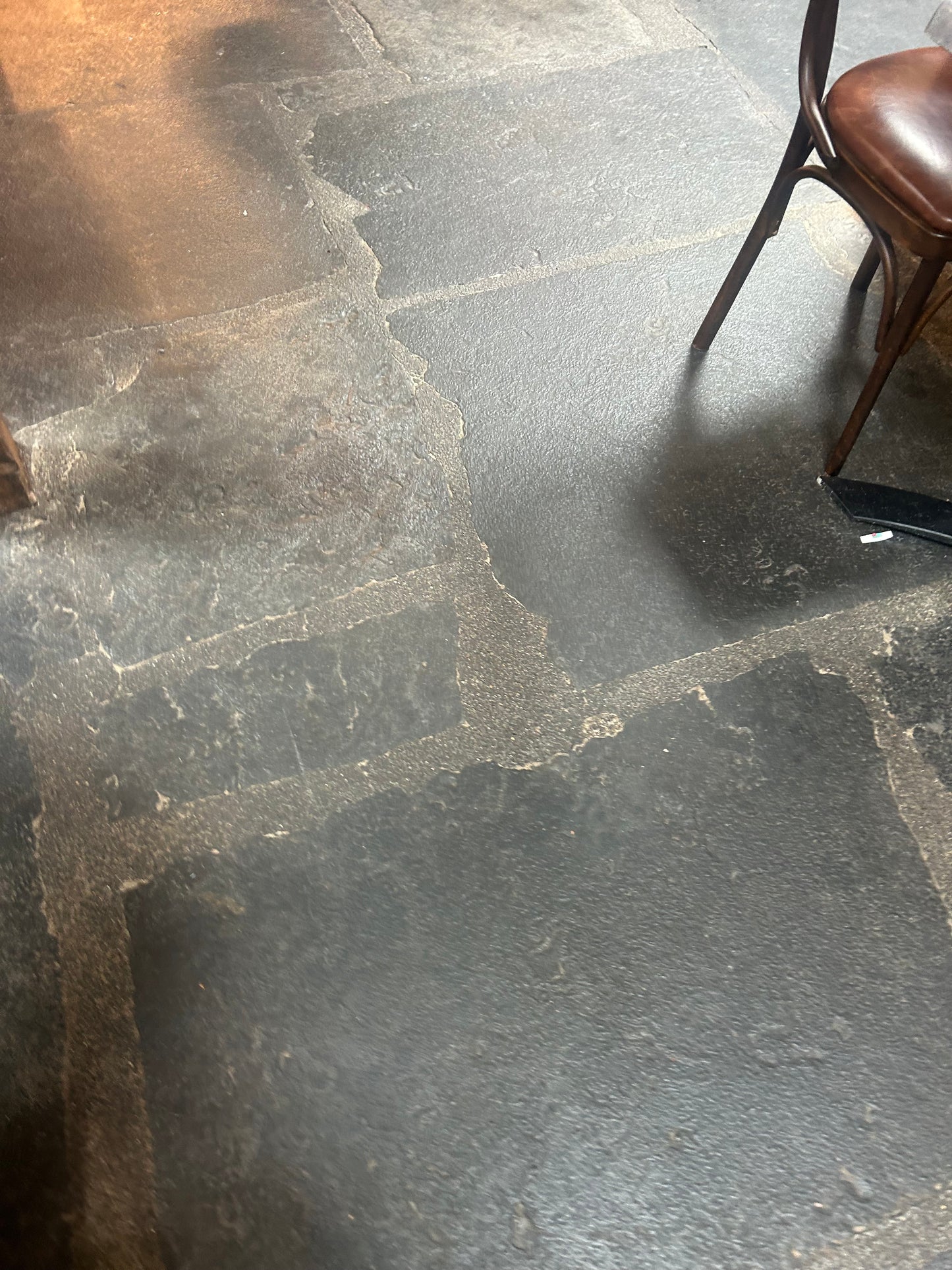 Wild Atlantic Way Extra Large Limestone Flagstones x 10m2 on pallet / Free Delivery in Ireland