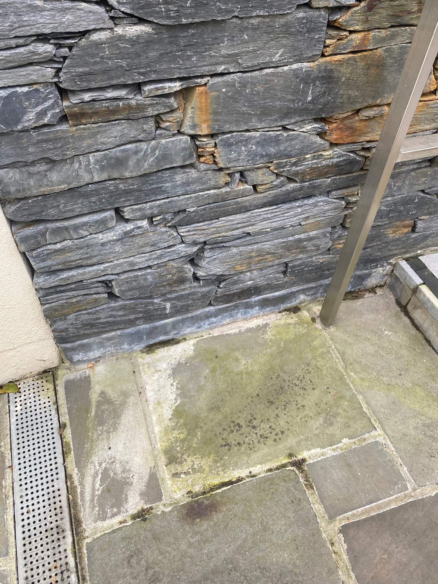 Donegal Black Slate Cladding and Corners 30mm / 10m2 or linear meters in pallet  / Free Delivery in Ireland