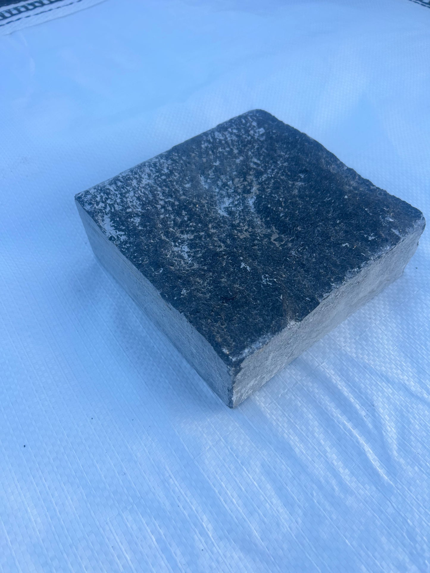 Kilkenny Blue Limestone ( non slip ) Cobblestone 6” x 6” / 5m2 on pallet / free delivery in Ireland