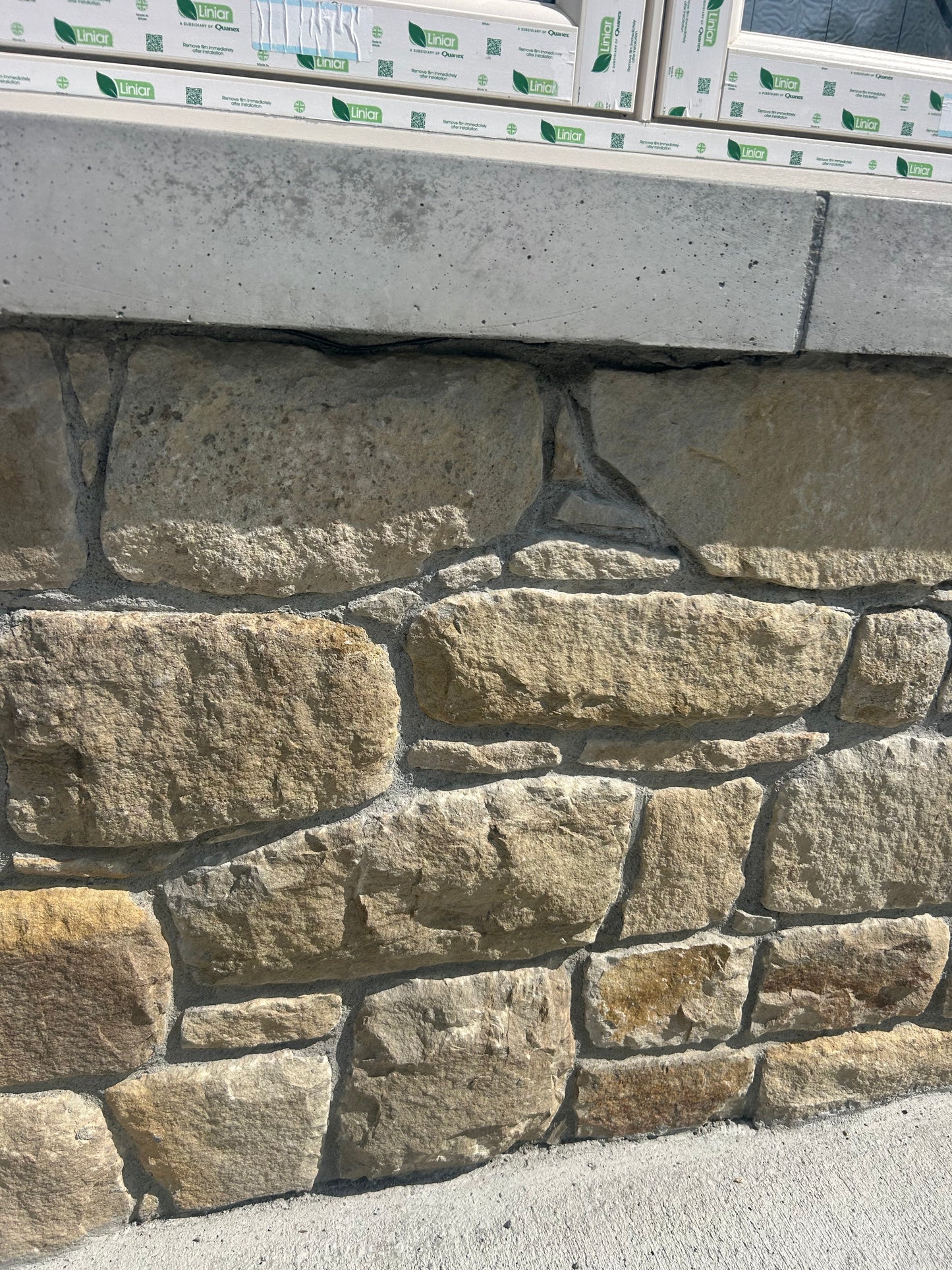 Donegal Cream Sandstone  Building Stone Bulk Bag