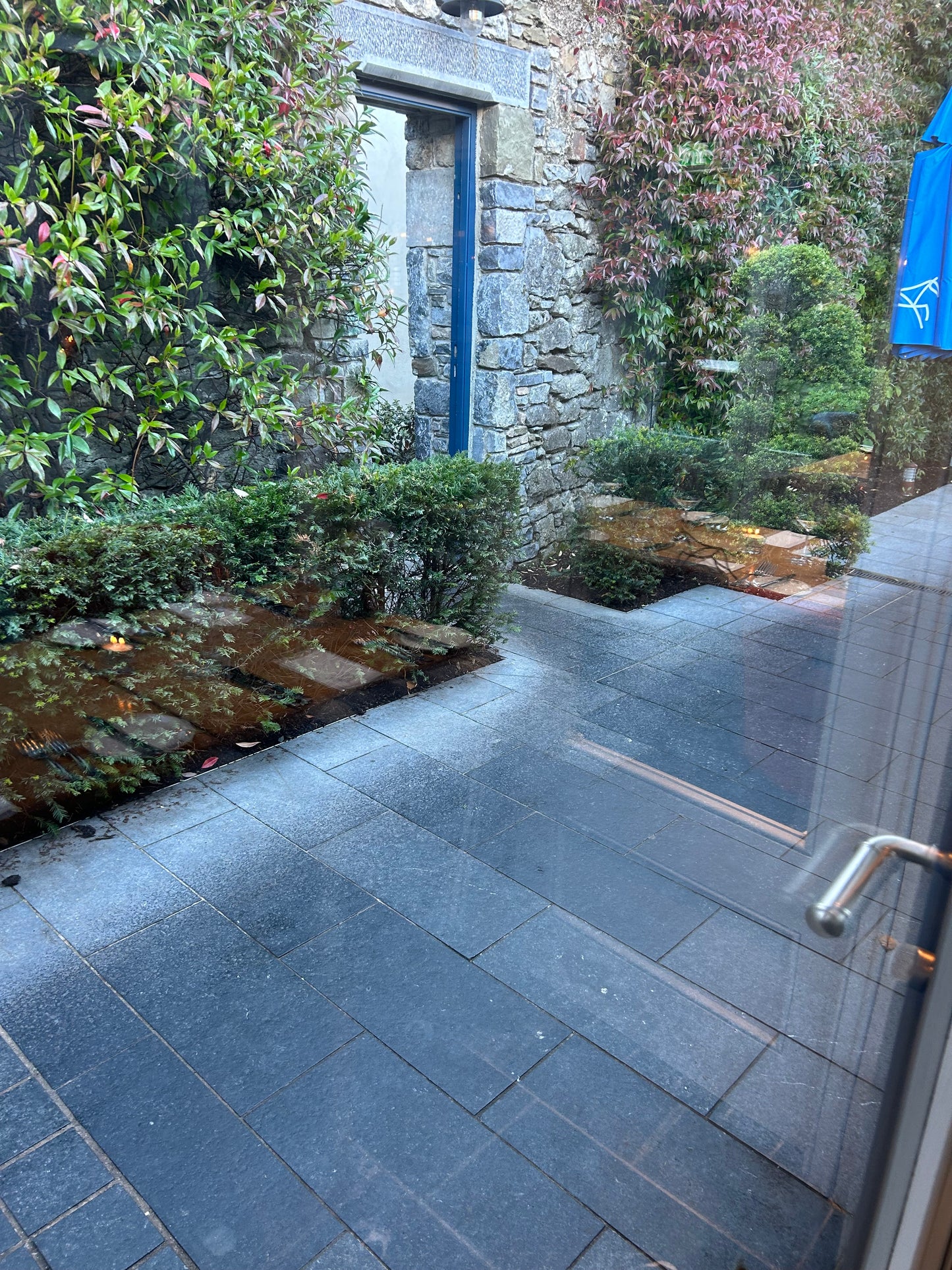 Kilkenny Blue Limestone Paving Stone 60cm x 30cm x 20mm x 10m2 on pallet/ Free Delivery In Ireland