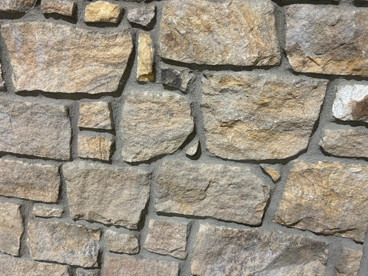 Leitrim Golden Arigna 30mm Cladding Natural Stone and Corners / 10 m2 or 10 linear meters on a pallet / Free Delivery in Ireland