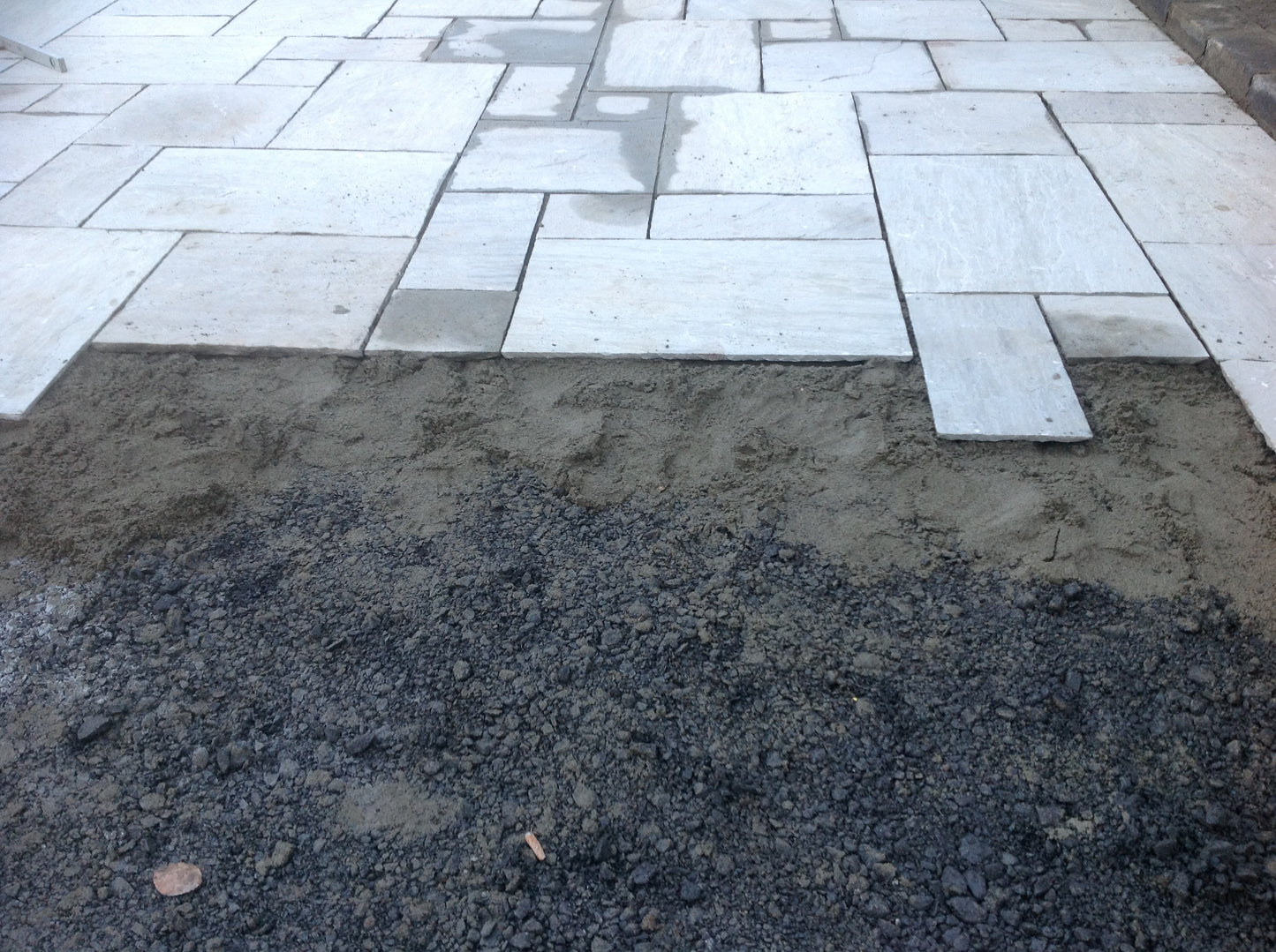 Doolin Grey Natural Stone Limestone Paving Flagstones Crate 20m2