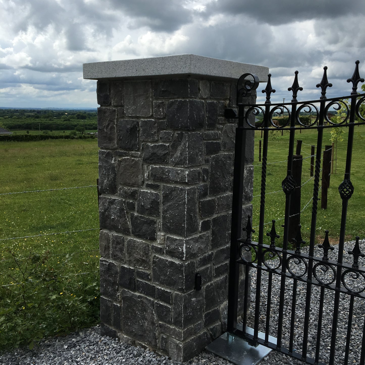 Kilkenny Blue Limestone Building Stone Bulk Bag