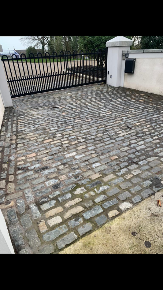 Old Salvage Reclaimed Dublin Limestone Cobblestone Bulk Bag