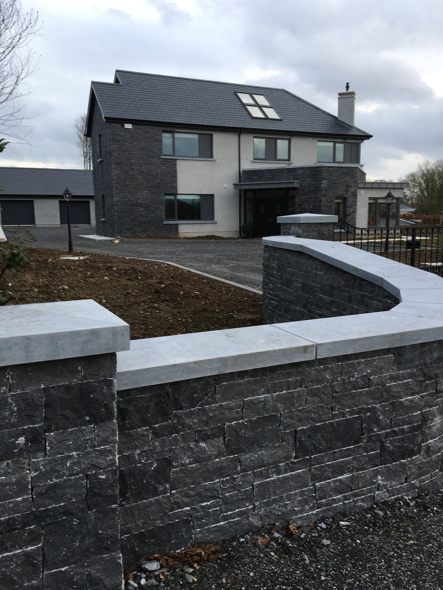 Kilkenny Blue Limestone Building Stone Bulk Bag