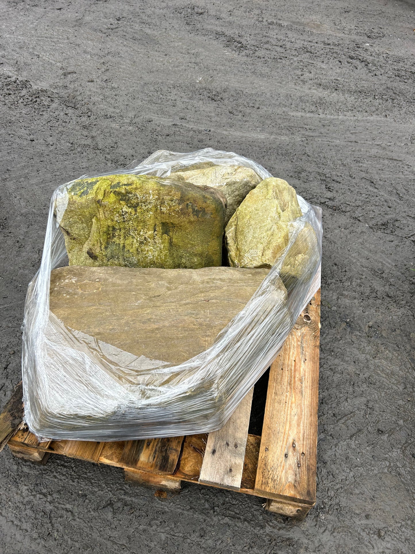 Ballycotton Pond Landscaping Boulders Per Pallet