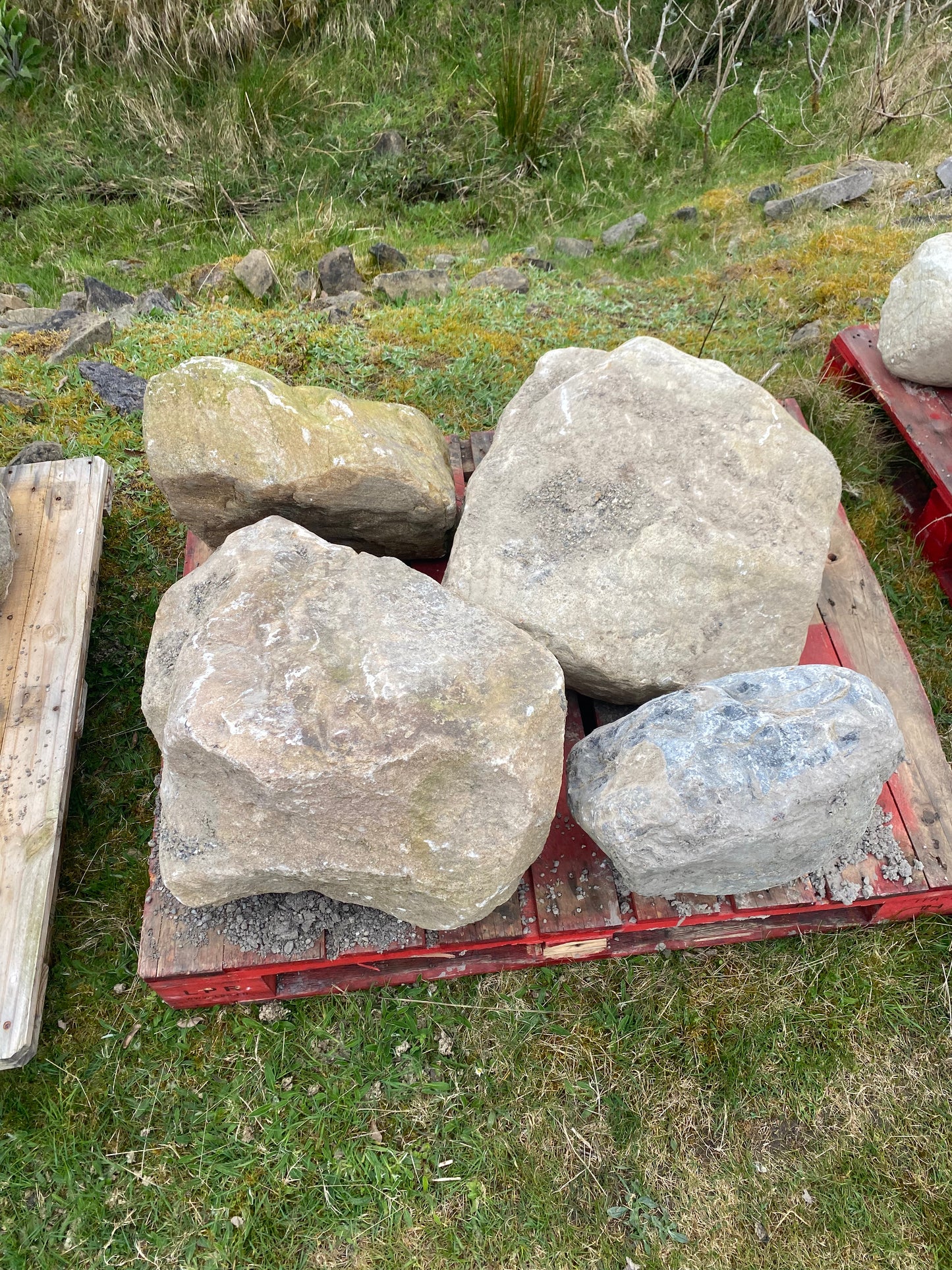 Ballycotton Pond Landscaping Boulders Per Pallet