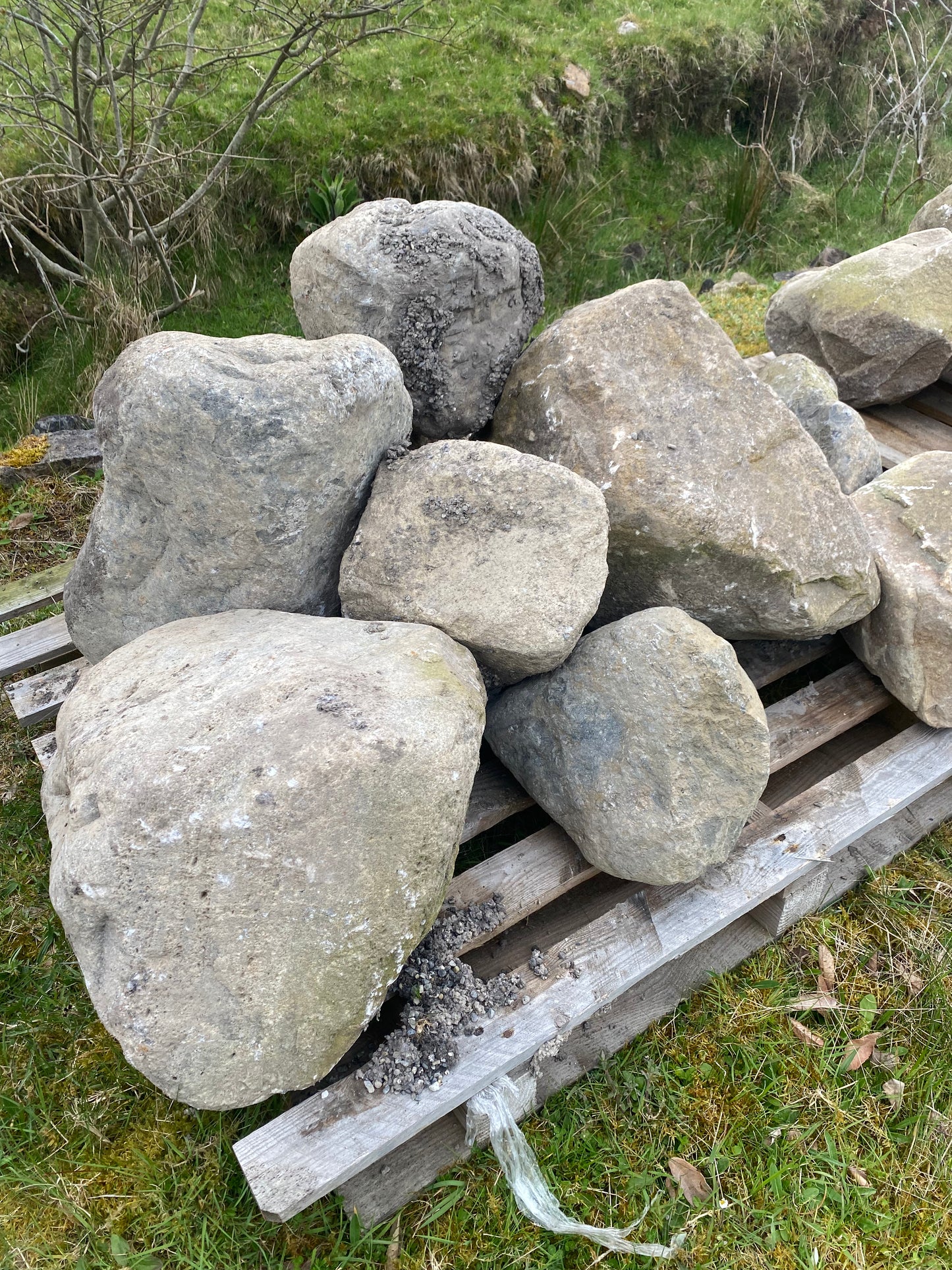 Ballycotton Pond Landscaping Boulders Per Pallet