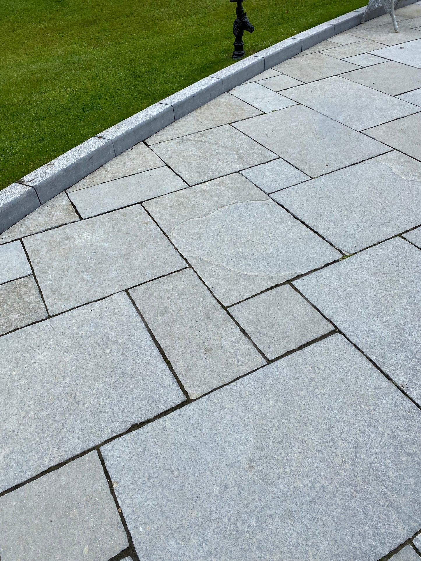 Milltown Blue Natural Stone Limestone Flagstones 20m2 Crate