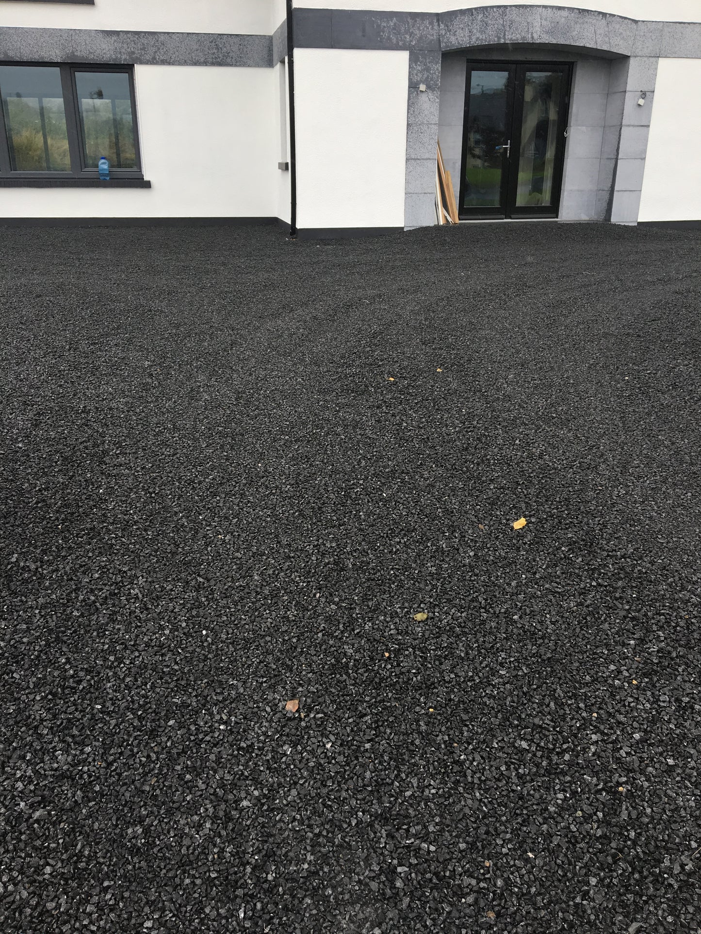 Kilkenny Black Driveway Chipping 10mm 400m2 Bulk Load Deal