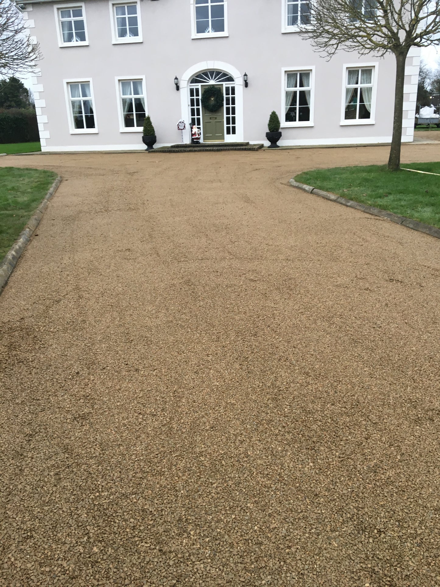 Ailesbury Golden Driveway Gravel 400m2 Load